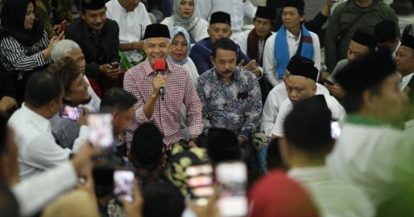 Kowarteg Indonesia Dukung Ganjar Gelar Sholawat Bersama Di Babelan