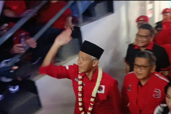 Ganjar Bakar Semangat Kader PDI Perjuangan Jakarta