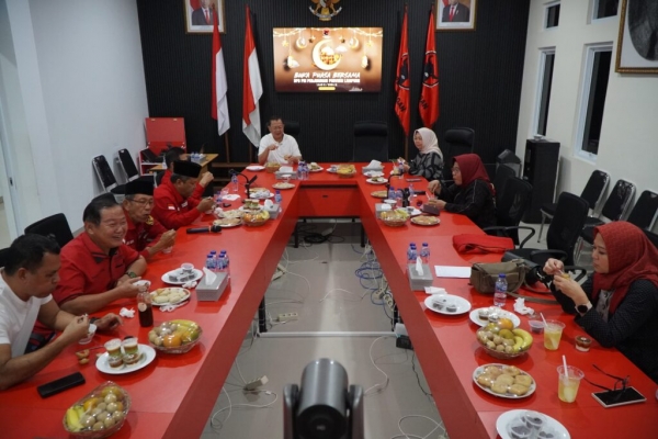 Banteng Provinsi Lampung Gelar Buka Bersama Pengurus Partai