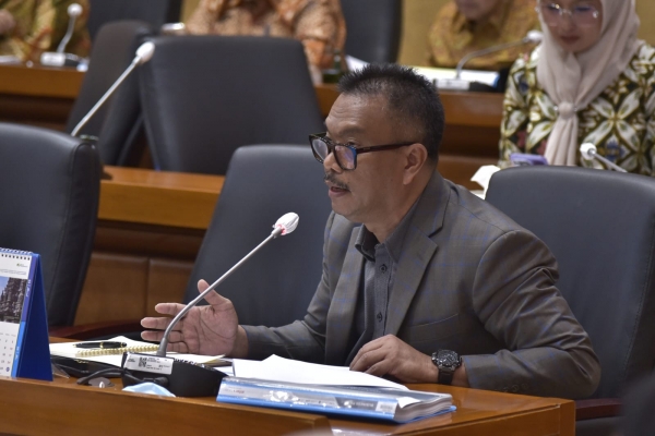 Edy Minta Pemerintah Segera Atasi Kasus Pemecatan 249 Nakes di Manggarai