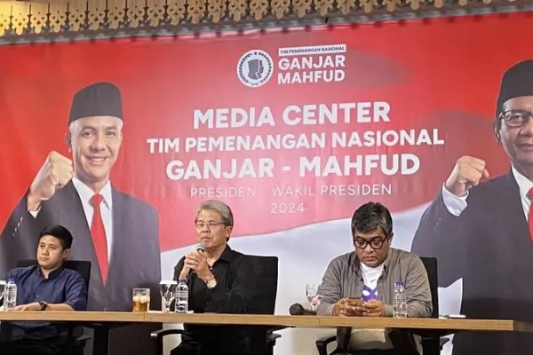 Kubu Ganjar Butuh 5 Suara dari 9 Hakim MK Agar Prabowo-Gibran Didiskualifikasi
