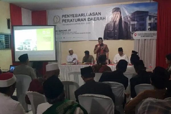 Ono Surono Sosialisasi Perda Pesantren: Pesantren Begitu Penting Bentuk Karakter SDM Jawa Barat