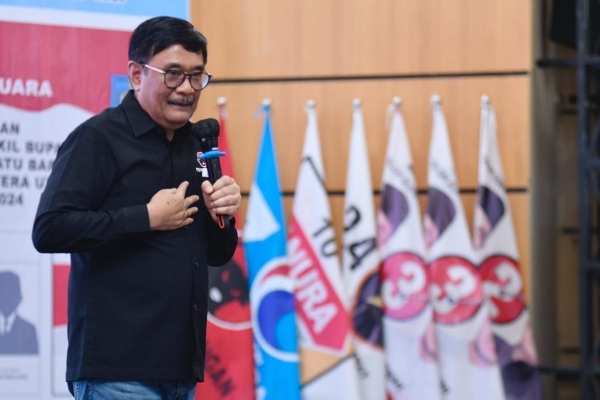 Djarot Ingatkan Banteng Sumut Tidak Dua Kaki Atau Sanksi Tegas Menanti! 