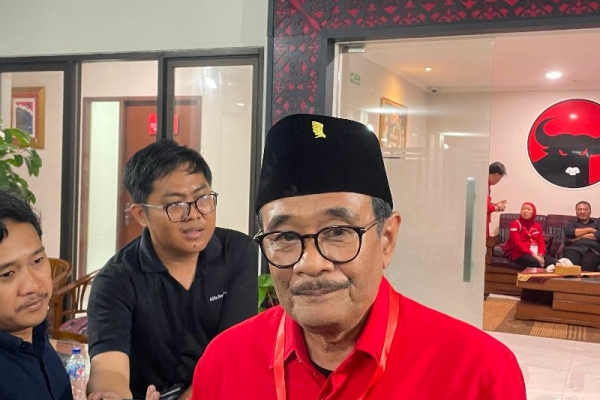 Djarot Tegaskan Pentingnya Kepala Daerah & Wakil Pahami Anggaran Dasar dan Rumah Tangga Partai