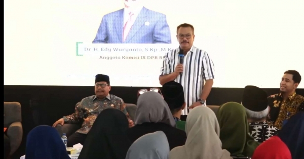 Edy Wuryanto Gelar Sosialisasi Germas di Kecamatan Kedungtuban