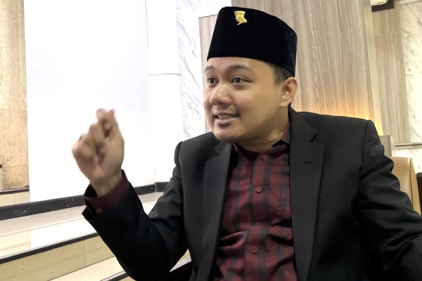 Fuad Benardi Desak Telusuri Isu Dugaan Kebocoran Pajak Bahan Bakar Kendaraan Bermotor
