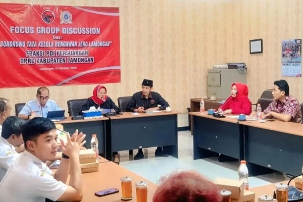 Fraksi PDI Perjuangan DPRD Lamongan Komitmen Berjuang untuk Rakyat Lewat FGD Bengawan Jero