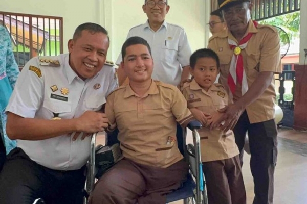 Tri Adhianto Terima Kunjungan Edukatif Siswa SLB Patriot