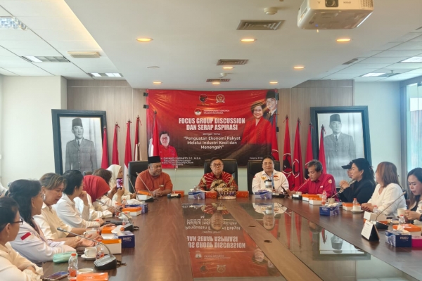 PDI Perjuangan Dorong Perempuan Jadi Penggerak Ekonomi Kreatif, Darmadi Durianto: Ekonomi Harus Berdikari