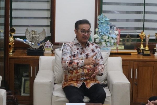 Hasto Wardoyo: Sampah di Sungai Jadi Sumber Penyakit dan Penyebab Stunting