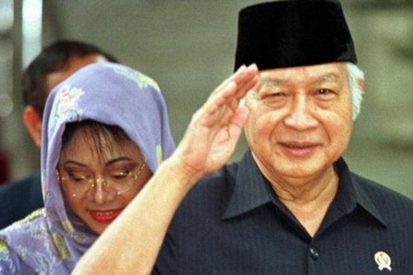 KKN dalam Orde Baru: Algoritma Kekuasaan dan Oligarki Cendana