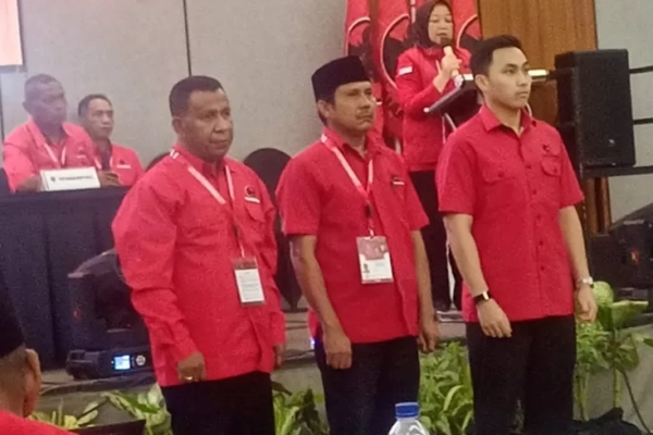 Yunus Takandewa Nahkodai PDI Perjuangan NTT, Tanda Regenerasi Kepemimpinan Kader