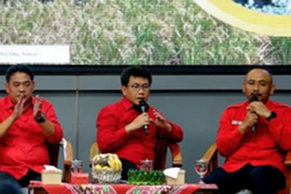 Bonnie Triyana: Jangan Sakralkan Jabatan Publik, Soeharto Bukan Pahlawan yang Layak