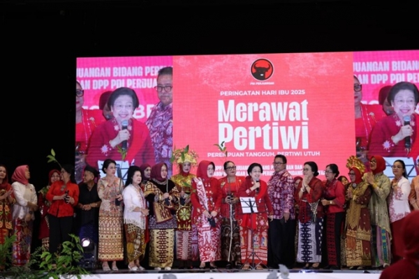 Pesan Megawati di Hari Ibu: Perempuan Boleh Dandan Cantik, Tapi Jangan Lupa Anak-Anak Penerus Indonesia Raya
