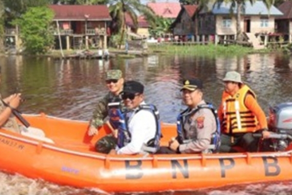 Pemkab Pelalawan Perkuat Mitigasi Banjir Lewat Pemantauan Sungai Kampar