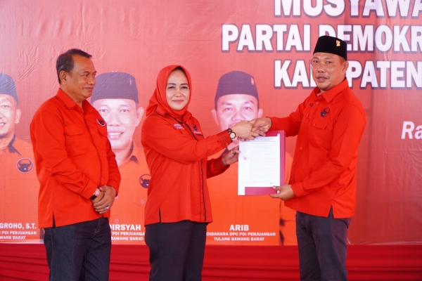 Winarti Tekankan Kesolidan, Gotong royong dan Loyalitas Kader Banteng Lampung