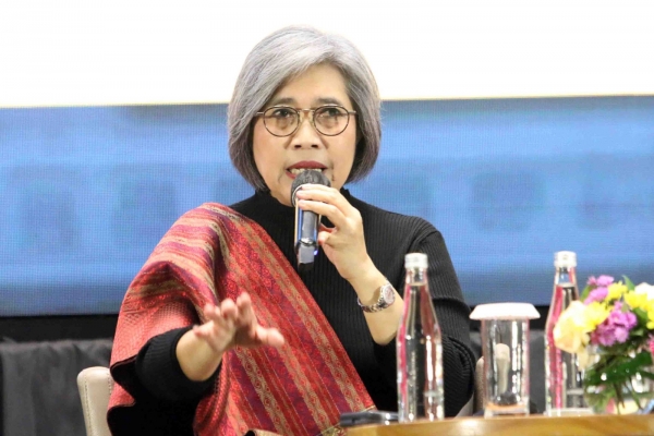 Indah Kurnia Apresiasi Standar Pelayanan RS Siloam Kota Surabaya