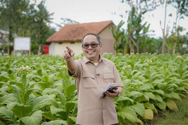 Sofwan Dedy: Penambahan Layer Cukai Rokok Picu PHK dan Ancam Industri Sigaret Kretek Tangan