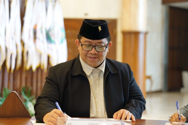 Yordan M. Batara-Goa Apresiasi Transparansi Polrestabes Surabaya dalam Bazar Barang Bukti Ranmor