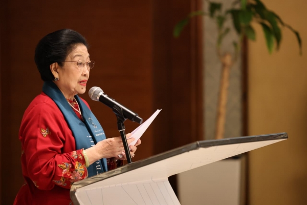 Megawati Terima Gelar Doktor Kehormatan di Riyadh, Terharu saat Pidato