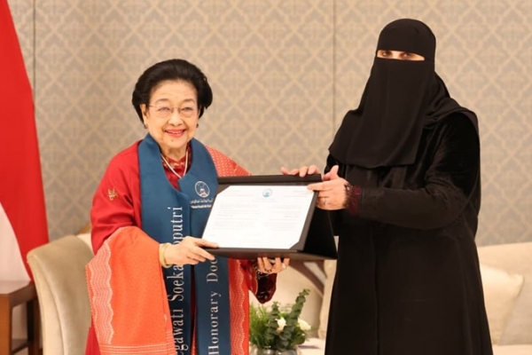Anugerahi Gelar Honoris Causa, Rektor PNU Arab Saudi Sebut Megawati Simbol Kepemimpinan Perempuan Transformatif