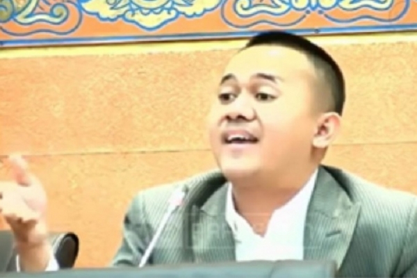 Mufti Anam Bongkar Hal Mengejutkan Soal Mobil Maung: Buatan Luar, Dirakit di Dalam Negeri