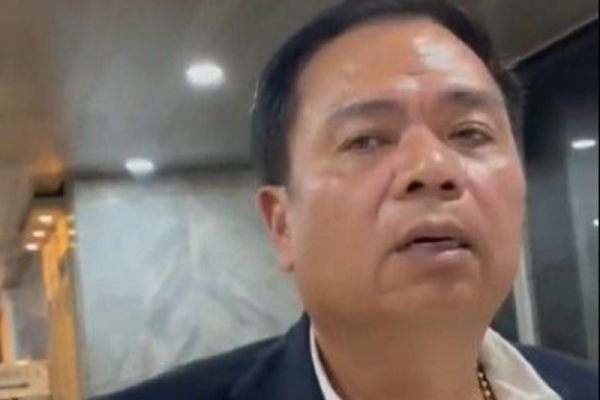 KKB Tembak Pesawat Smart Air, Lasarus: Pengamanan Objek Vital Bandara Papua Lemah!