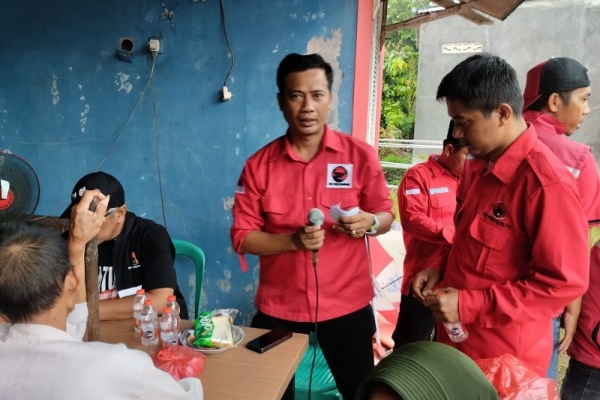 Warga Gatal-Gatal & Mencret, PDI Perjuangan Gelar Pengobatan Gratis di Kec. Sobang dan Panimbang  