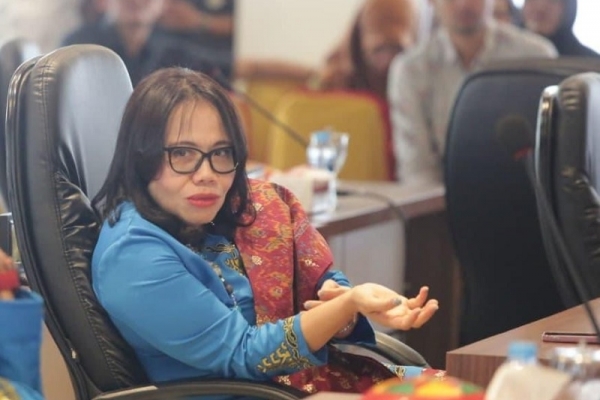 Tak Hanya Fokus Pada IHSG, OJK Diharap Perhatikan Juga Perbankan, Insurance dan EPK