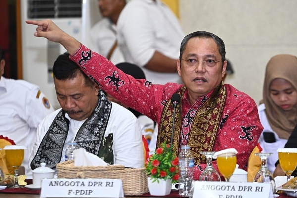 Komisi II DPR Soroti Kondisi 30% BUMD di Indonesia Merugi dan Kerap Terbebani Politik Lokal
