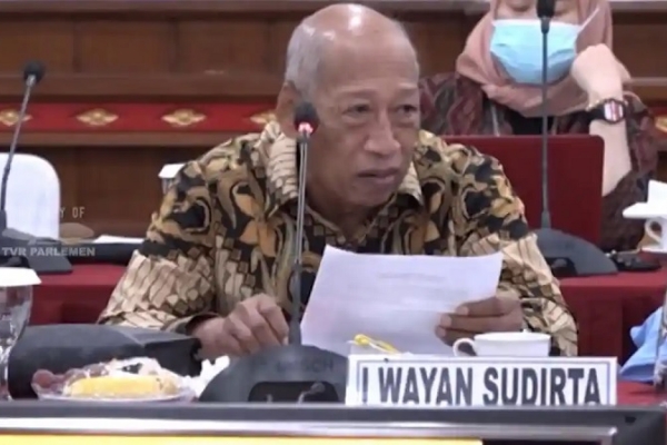 Wayan Sudirta: Bripda Masias Siahaya Layak Dipecat Jika Terbukti Aniaya Pelajar di Tual Hingga Tewas