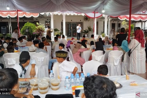 Rudianto Tjen Apresiasi Buka Puasa Bersama Anak Yatim yang Digelar Bupati Bangka Selatan