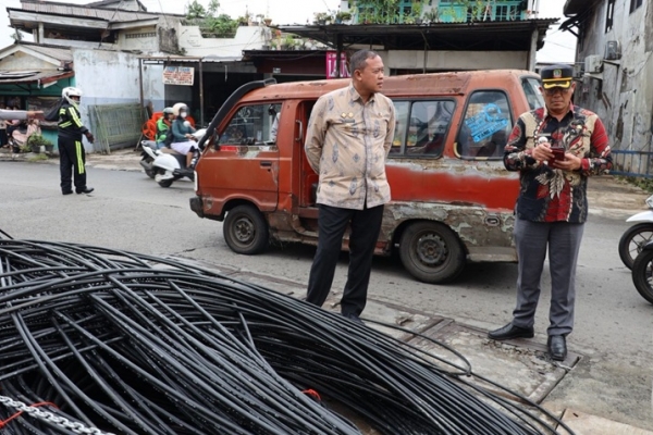 Respon Cepat Tri Adhianto Atas Aduan Masyarakat Soal Galian Fiber Optik di Pondok Gede