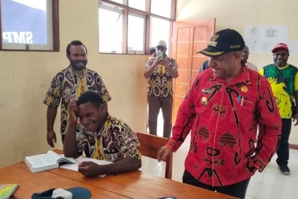 Pegunungan Bintang Canangkan SMPN 2 Okpol, Sekolah Inovasi Berbasis Budaya dan Lingkungan