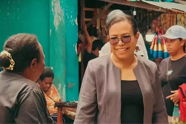 Ruth Naomi Serukan Perempuan Dobrak Batasan, Ciptakan Peluang, dan Menjadi Versi Terbaik