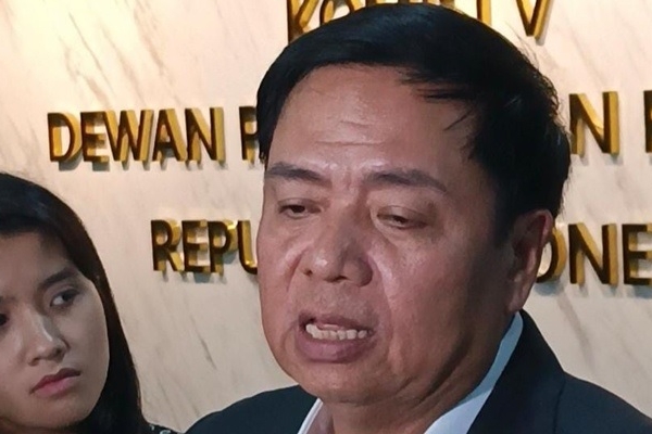 Lasarus Minta Masyarakat Hindari Ruas Tol Jakarta-Merak yang Dipenuhi Lubang Hingga 13 Maret