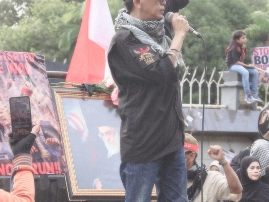 Poros Al Quds Makassar dan Gabungan Ormas Gelar Aksi Solidaritas Dukungan Atas Palestina dan Kedaulatan Republik Islam Iran