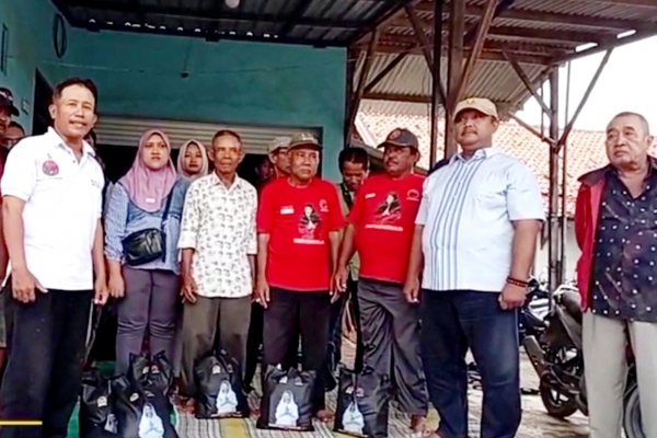 Shanty Alda Nathalia Salurkan Bingkisan Idul Fitri untuk Relawan di Brebes, Tegal, dan Kota Tegal