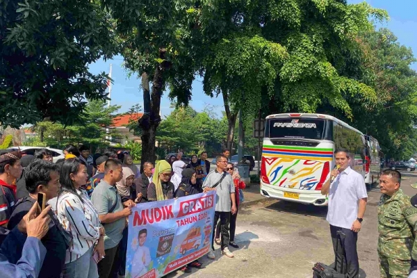 Mudik Gratis, Adisatrya Suryo Sulisto Lepas 153 Perantau Asal Banyumas-Cilacap 
