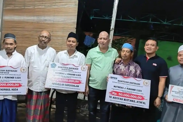 Matindas Salurkan Dana Aspirasi untuk Pembangunan Fasilitas Keagamaan di Desa Jayamakmur