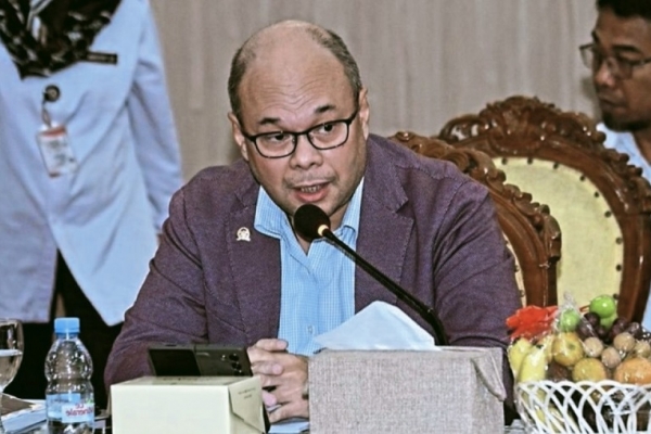 Romy Soekarno Ingatkan Wacana WFH Jangan Abaikan Kinerja Birokrasi di Tengah Upaya Efisiensi BBM 