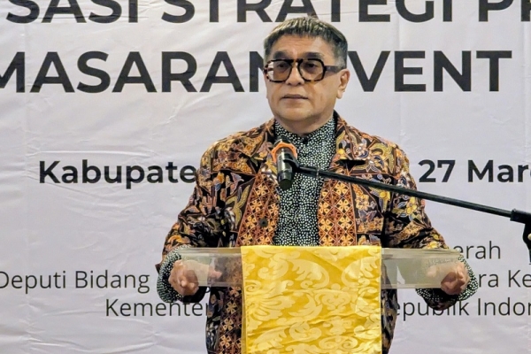 Dorong ‘Experiential Tourism’, Samuel Wattimena Minta Desa Wisata Tonjolkan Keunikan Lokal