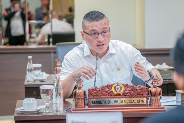 Kenneth Ajak Warga & Pemprov Jakarta Bersinergi Atasi Darurat Sampah