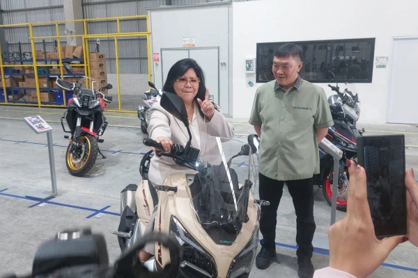 Evita Dorong Investasi PT QJ Motor Manufacture Perkuat Industri Kendaraan Listrik Nasional