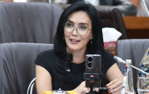 Rieke Soroti Persoalan Mendasar Akan Penanganan HAM Berat di Tanah Air