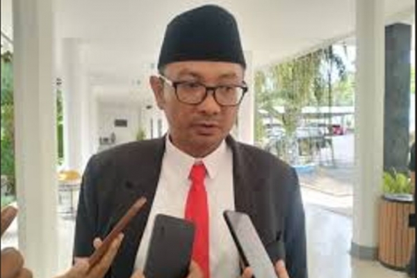 Lumpuhnya Jalur Banyuwangi-Situbondo: Made Sebut Kegagalan Manajemen Logistik Nasional