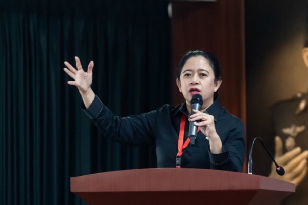 Puan Dorong Pemangku Kepentingan Percepat Naiknya Kesejahteraan Guru Honorer