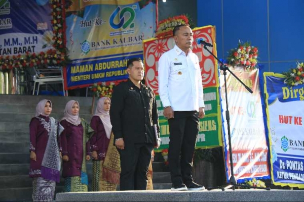 Krisantus Kurniawan. Tegaskan Peran Strategis Bank Kalbar