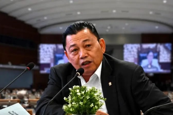 Cornelis Hadiri Paripurna DPR RI ke-17, RUU PSDK dan PPRT Resmi Jadi Undang-Undang