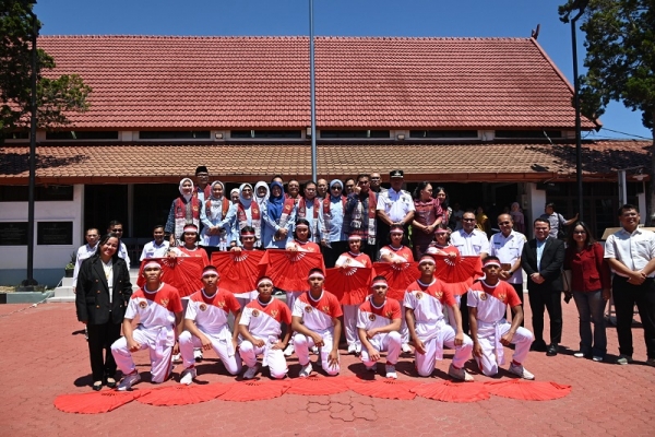 DPR RI Dukung Pengembangan Sekolah Tunas Bangsa Soposurung Jadi Sekolah Unggulan Tingkat Nasional 